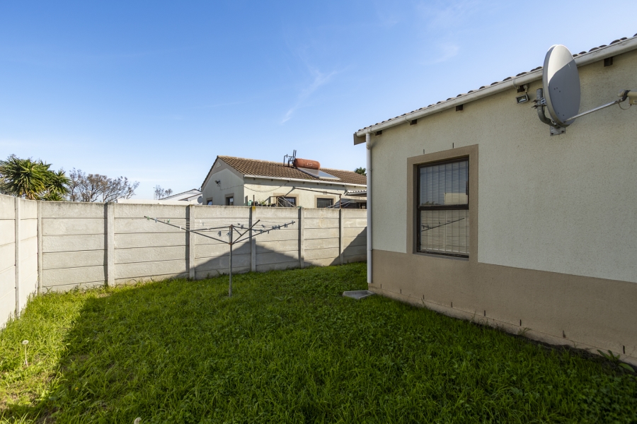 2 Bedroom Property for Sale in Victoria Park Western Cape